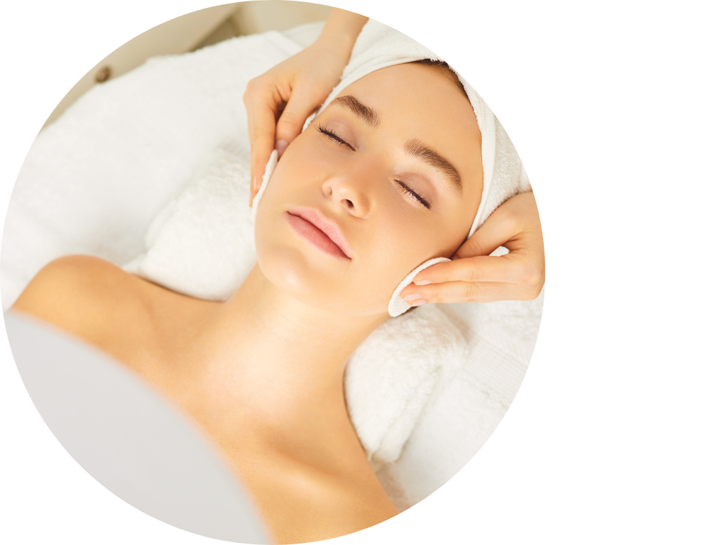 Tratamientos faciales como las limpiezas
